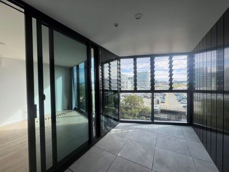 819 / 81 Cooyong Street, Reid - Photo 3