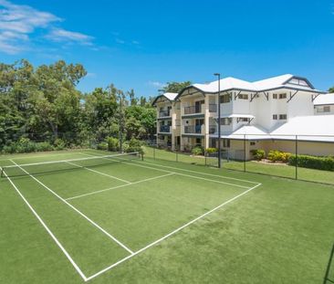 PRIVATE 2 BEDROOM UNIT IN A STUNNING COMPLEX + POOL + TENNIS COURT - Photo 5