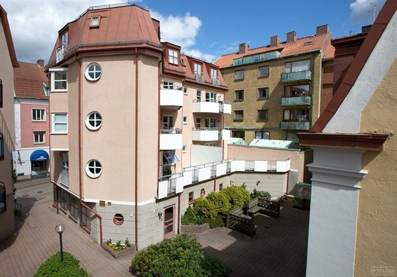 Stora Brogatan 38 - Photo 1