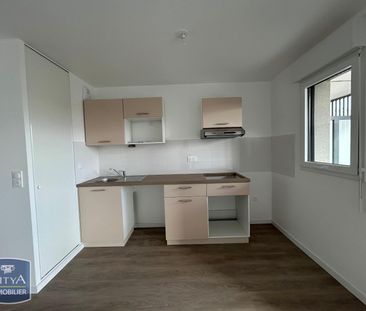 Location Appartement 4 pièces 81m² CAEN 14000 - Photo 3