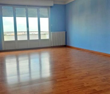 3 pièces - 88 m² - 3ème étage - Colocation non autorisée - Photo 2