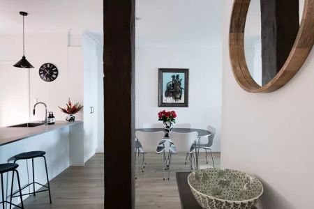 Chic warehouse conversion in the heart of Chippendale - Photo 5