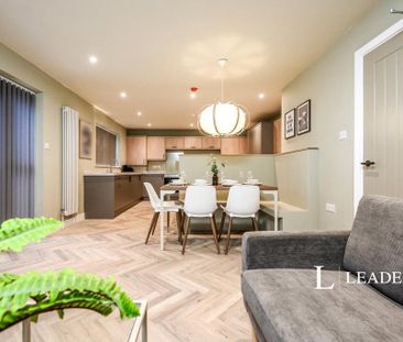 House share to rent - Photo 2