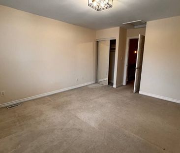 For Lease - 43D Green Belt Drive, Toronto, Ontario - Photo 4