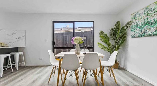 Brand New 4 Bedroom Townhouse - Photo 1