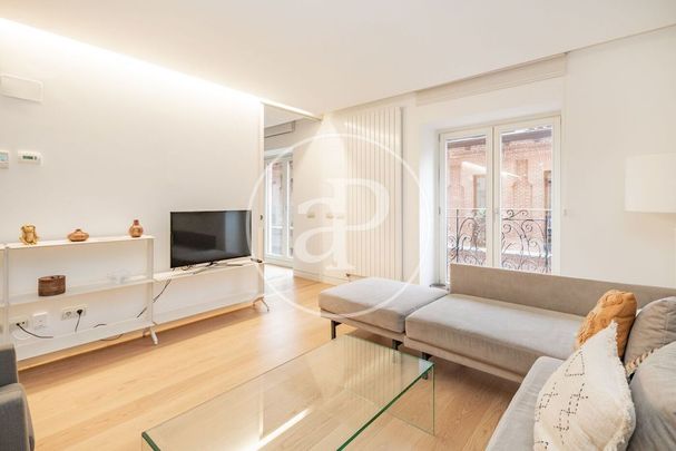 Luxury Flat for rent in Madrid, Spain - Photo 1