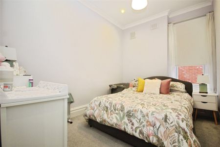 Farnan Road, London, SW16 2EY - Photo 5