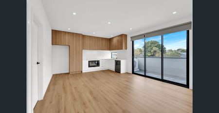 Modern, Stylish & Ready to Move In - Photo 4