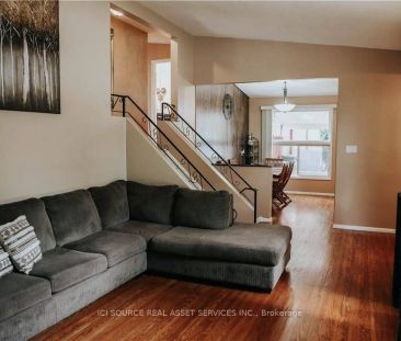 1 Vera Court #Upper - Photo 2