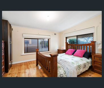 Beachside Property For Rent - Photo 3