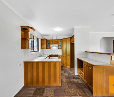 Heart of Melton! - Photo 6