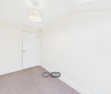 2 bedroom property to rent - Photo 2