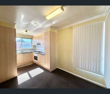 19 Ora Street, Hampton Park, Vic 3976 - Photo 4