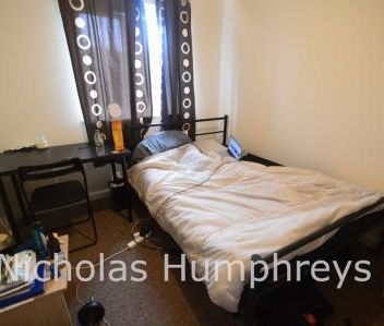 Richards Street - Photo 1