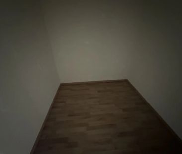 Kompakte günstige 2 -Zimmer Erdgeschoßwohnung mit 35 m² Terrasse- u... - Photo 6