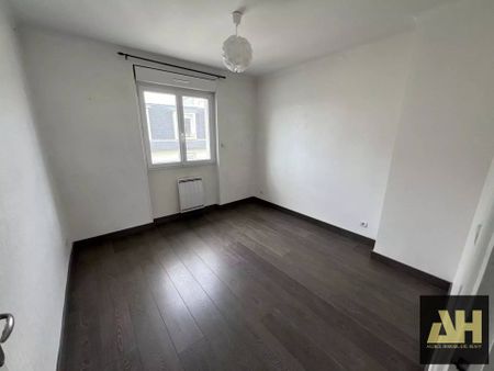 FAC DE MEDECINE - APPARTEMENT T3 AU DERNIER ETAGE -PETITE VUE MER ET BALCON - Photo 4