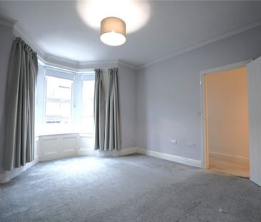 3 Bed Semi-detached house To Rent - Photo 2