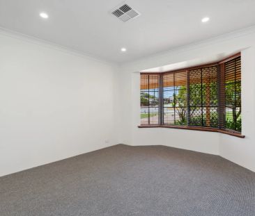 2 Hawk Place, Craigie. - Photo 5