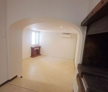 Location Maison 3 pièces 67m² AURIOL 13390 - Photo 1
