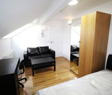 2 bedroom flat share to rent - Photo 3