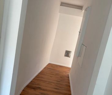 Erstbezug Frisch Sanierte zwei Zimmer Wohnung am Breitenhagen - Foto 1