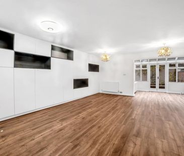 5 bedroom House To Let Total Size: 1809 SQ FT - Photo 2