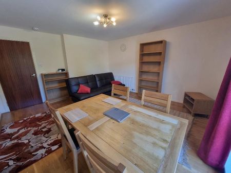 Roslin Place, Aberdeen, AB24 - Photo 5