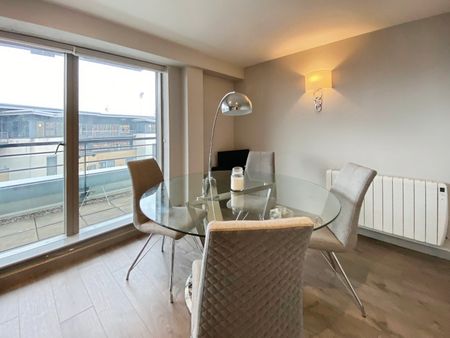 2 bedroom apartment to rent - Photo 2