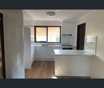 8 Ellis Place, Nowra, NSW 2541 - Photo 3