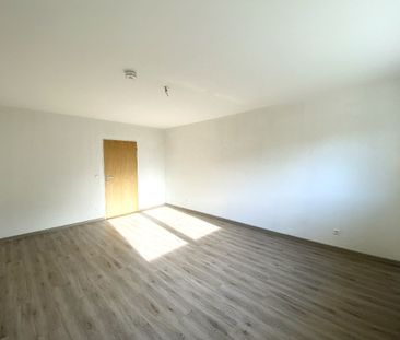 Helle 3-Zimmer-Wohnung mit Ausblick - Foto 1