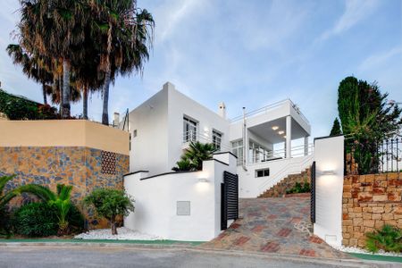 Villa with Sea Views for Rent in La Quinta Golf - Photo 5