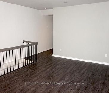 Semi-Detached Home For Lease | E8128506 - Photo 2