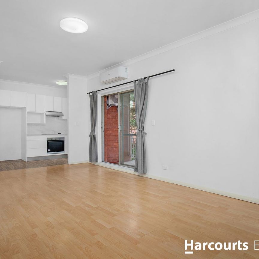 Lifestyle & Convenience! - Photo 1