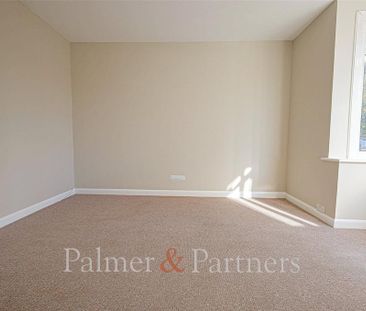 4 bedroom detached house to rent - Photo 6