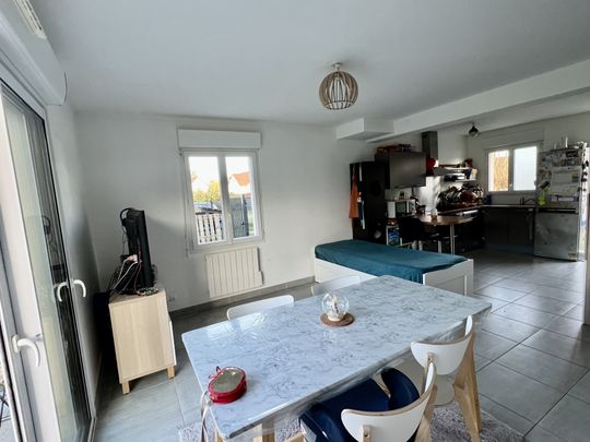 Maison avec jardin et terrasse - Photo 1