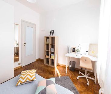 Via Pasquale Fornari, Milan, Lombardy 20146 - Photo 6