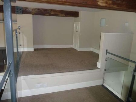 Ledgard Mills, Mirfield, WF14 - Photo 2