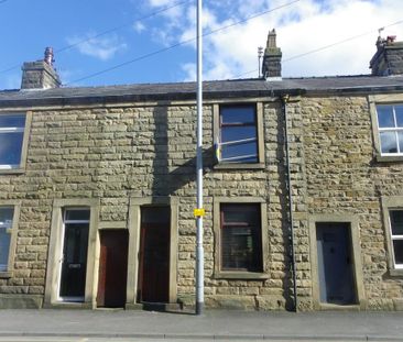 2 bedroom terraced house to rent - Photo 2