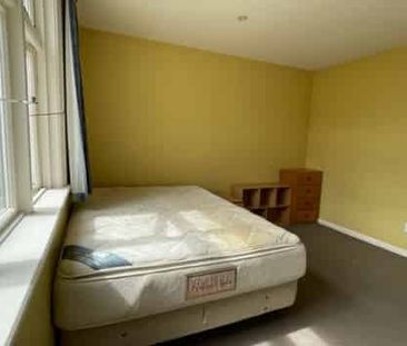 Fully Furnished Studio for 2026 - Photo 1