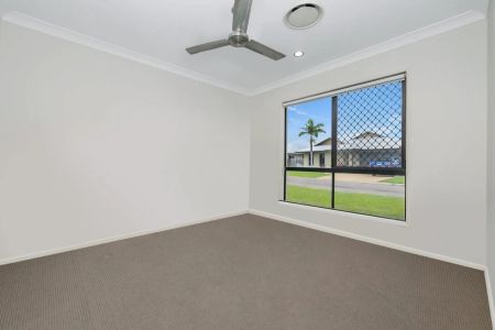 62 Biscayne Street, Burdell. - Photo 4