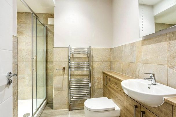 1 bedroom flat to rent - Photo 1