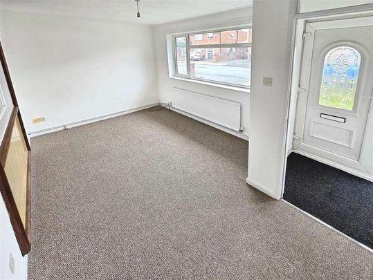 Hillary Road, Rushden, Northants, NN10 - Photo 1