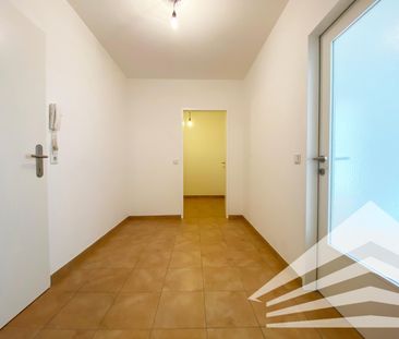 Großzügige 2 Zimmerwohnung mit Küche in der Innenstadt - Nähe Lands... - Photo 6