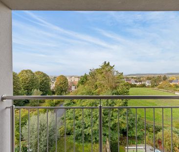 Volledig gerenoveerd appartement MET GESLOTEN GARAGE, Ronse - Foto 1