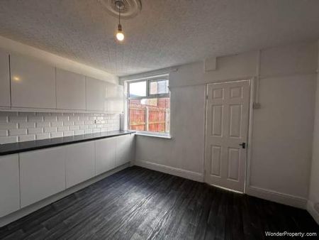 3 bedroom property to rent in Grimsby - Photo 3