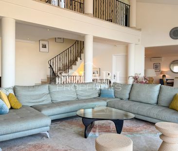 Villa moderne à Théoule-sur-Mer 13 personnes – location saisonnière... - Photo 1