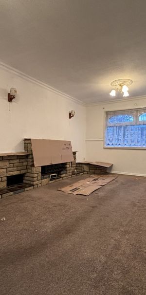 CampleaCroft, BIRMINGHAM - Photo 1