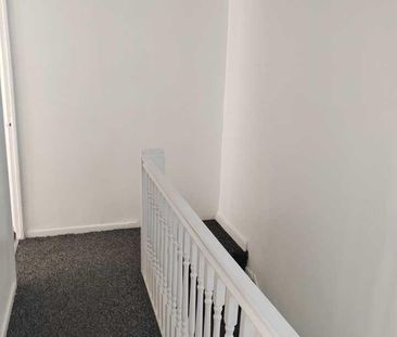 2 bedroom townhouse to rent - Photo 6