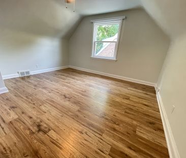 For Lease - 230 Martin Grove Road, Toronto, Ontario - Photo 4