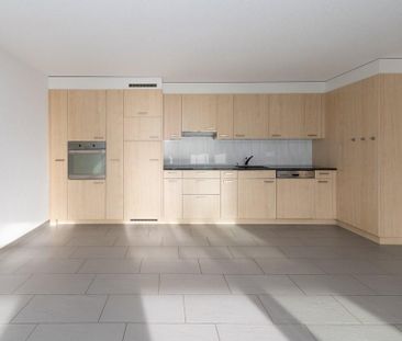 Helle Wohnung mit Balkon und Weitblick auf die Aare - Photo 3